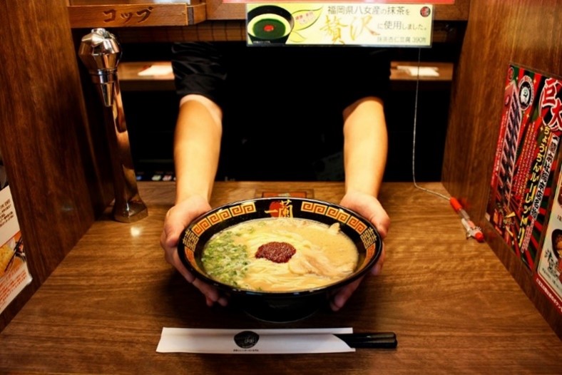 ichiran ramen restaurant de ramen